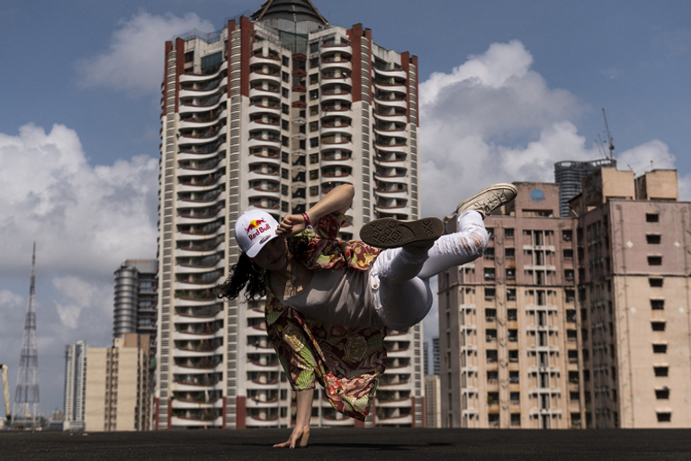 لعبة الرقص البهلواني الرقص البهلواني