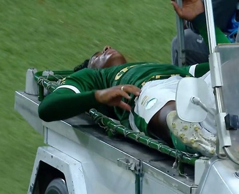 لحظة خروج إيندريك إيندريك لاعب بالميراس الحالي