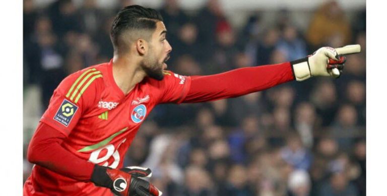 علاء بلعروش علاء بلعروش، حارس المرمى المغربي