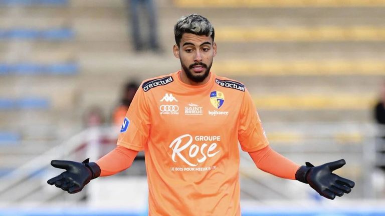 علاء بلعروش علاء بلعروش، حارس المرمى المغربي