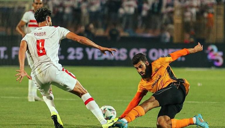 دونغا وياسين البحيري في مباراة الزمالك ونهضة بركان