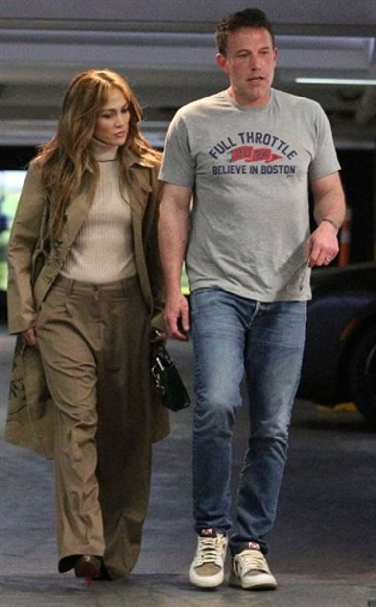 بن أفليك وجينيفر لوبيز