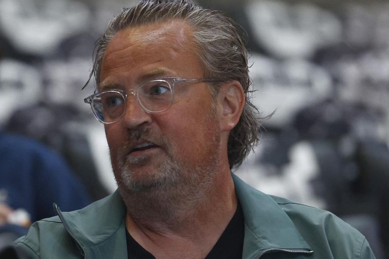 ماثيو بيري - وكالات