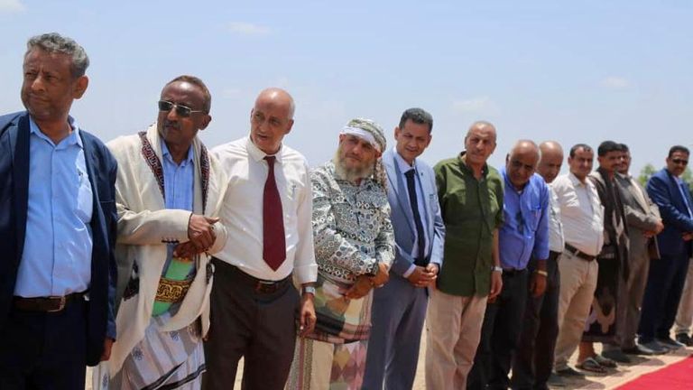 افتتاح طريق الكدحة في تعز