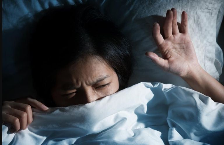 شخص يعاني من كوابيس اليقظة- أرشيفية