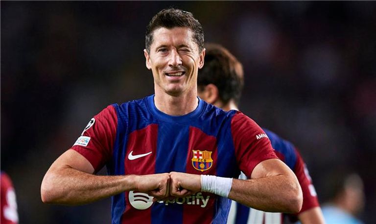 روبرت ليفاندوفسكي مع كيليان مبابي