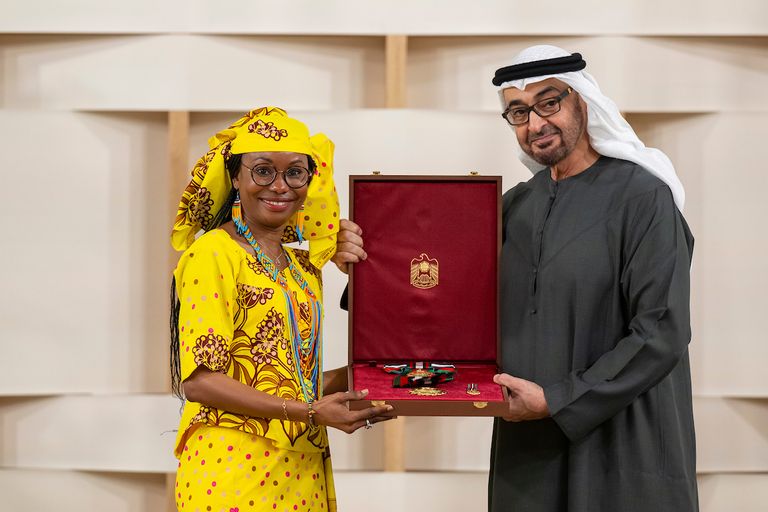 الشيخ محمد بن زايد آل نهيان مع عدد من الشركاء الدوليين لـ«COP28»