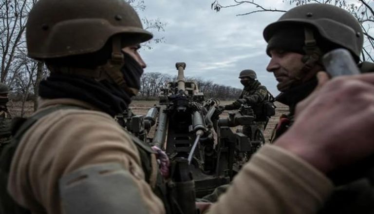 عناصر من الجيش الأوكراني على جبهة القتال - أرشيفية