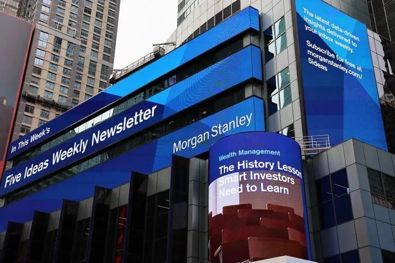 مصرف Morgan Stanley وول ستريت