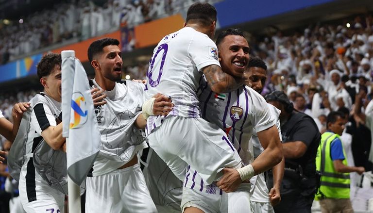 العين بطل دوري أبطال آسيا الأهلي المصري بطل دوري أبطال أفريقيا