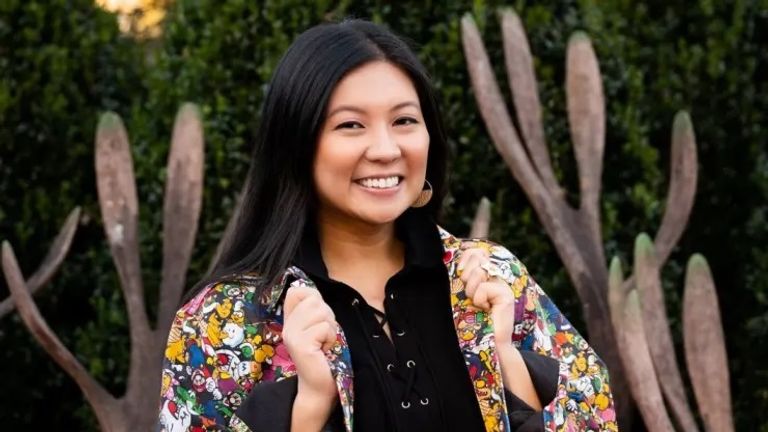 برناديت جوي  ستيف أدكوك