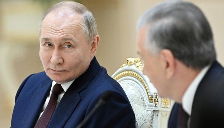 بوتين خلال زيارته لأوزبكستان