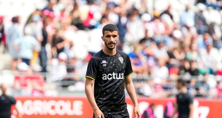 ونيس طايبي ونيس طايبي موهبة الجزائر المنتظرة