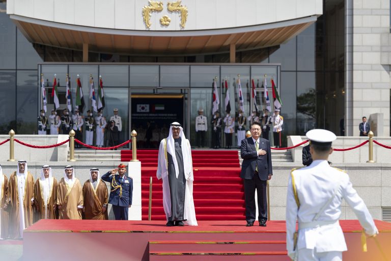  الشيخ محمد بن زايد آل نهيان ورئيس كوريا الجنوبية