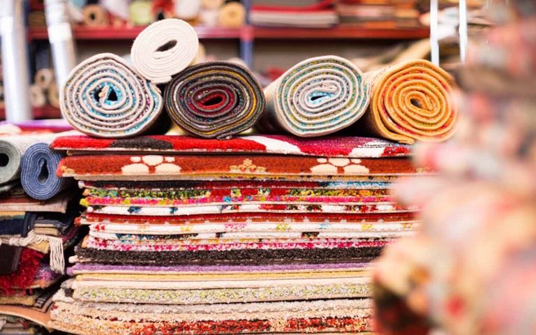 سوق السجاد دبي أحد أماكن التسوق بالجملة في دبي مولات دبي الرخيصة