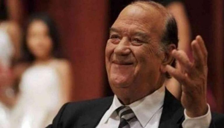 الفنان حسن حسني