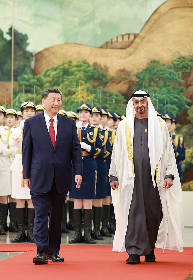 الشيخ محمد بن زايد آل نهيان والرئيس الصيني