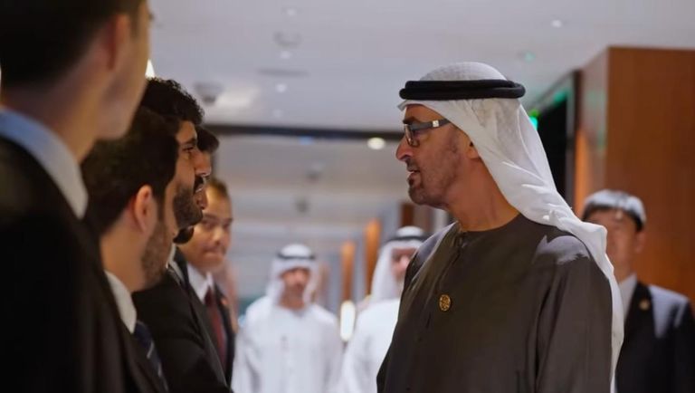 الشيخ محمد بن زايد آل نهيان وهو يختتم زيارته لكوريا الجنوبية