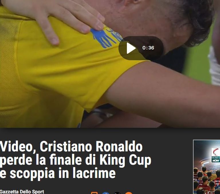 لا غازيتا ديلو سبورت كريستيانو رونالدو يبكي