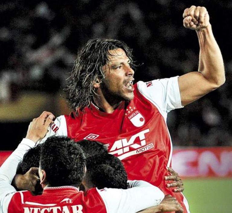 جيراردو بيدويا.. أقذر لاعب في تاريخ كرة القدم الطرد في كرة القدم