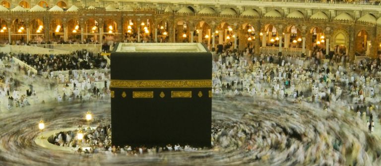 سنن الإحرام وما ينبغي الابتعاد عنه في الحج