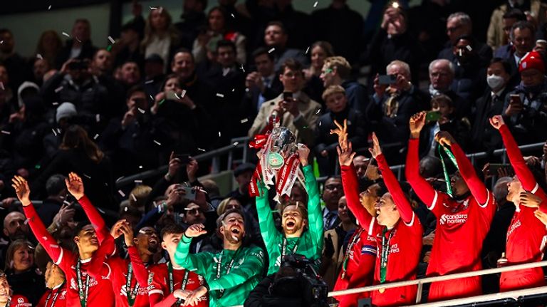 ليفربول يتسلم كأس الرابطة 2024 في المقصورة الملكية ريال مدريد بطل دوري أبطال أوروبا 2024