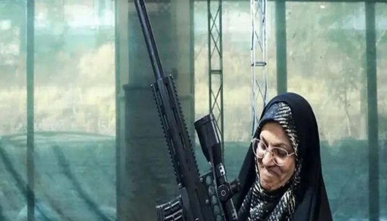 نائبة البرلمان الإيراني السابقة عن التيار المتشدد زهرة اللهيان 
