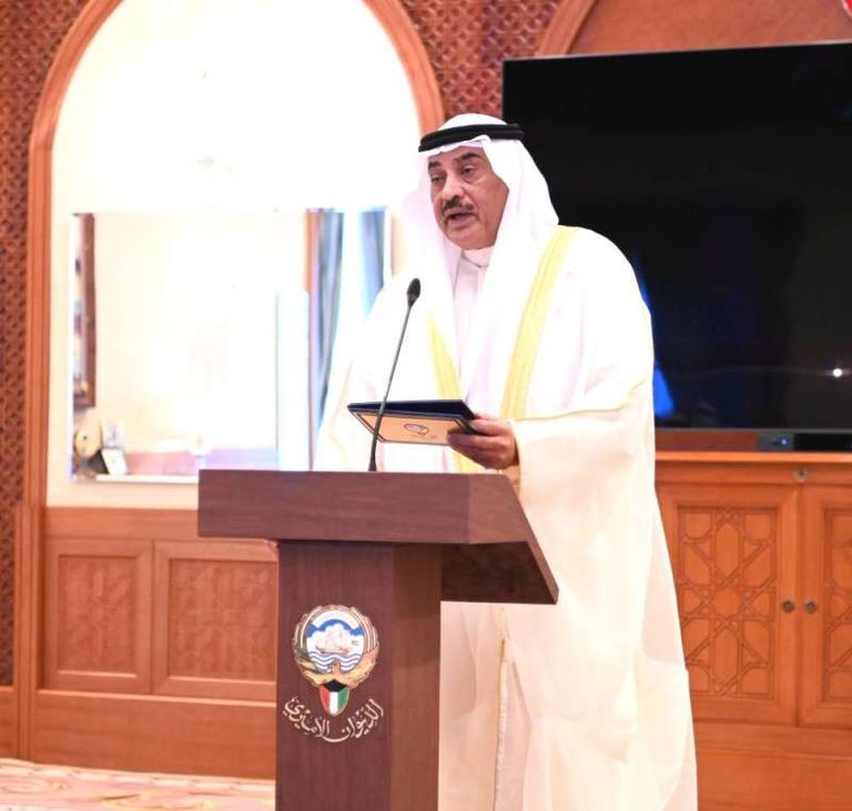 ولي عهد الكويت يؤدي اليمين الدستورية