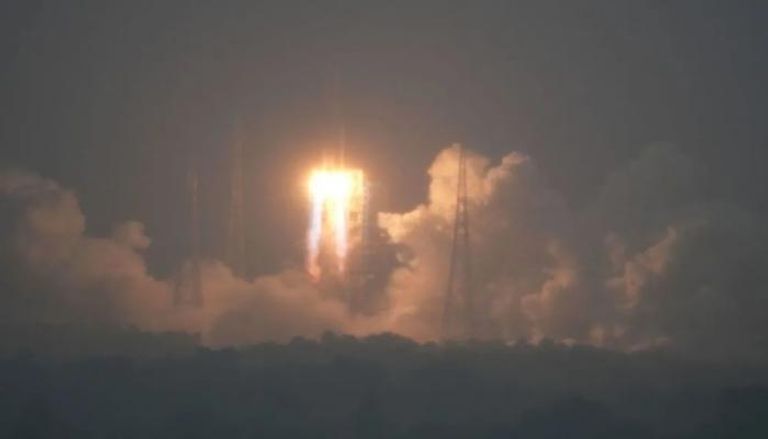 جانب من عملية إطلاق المسبار الفضائي الصيني 
