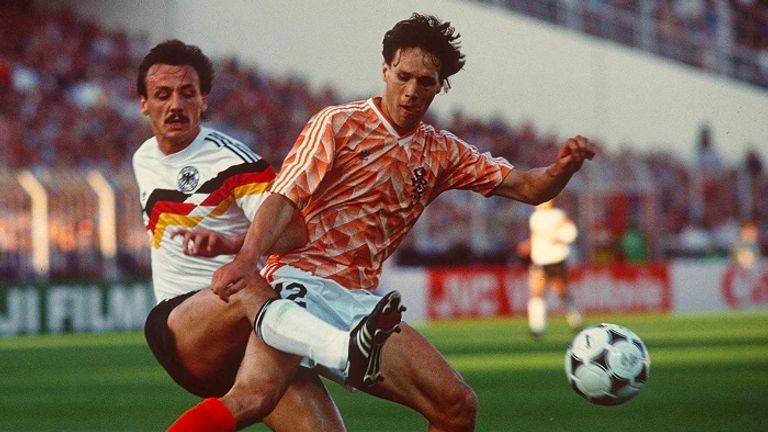 يورو 1988 في ألمانيا كأس أمم أوروبا 2024