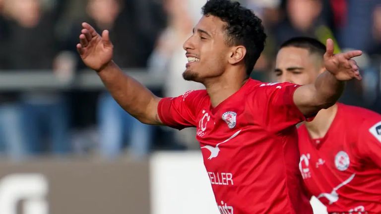 سيف الله لطيف يوسف المساكني، نجم منتخب تونس