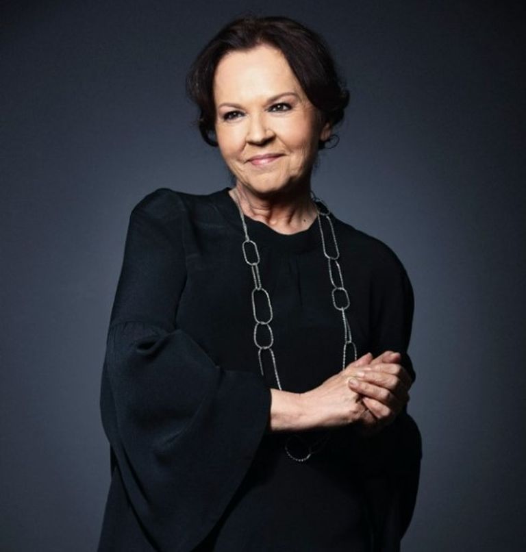 فاطمة كارانفيل