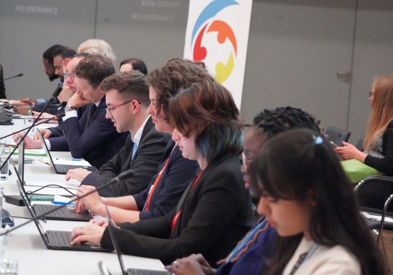 سيمون ستيل في افتتاح مؤتمر بون للمناخ