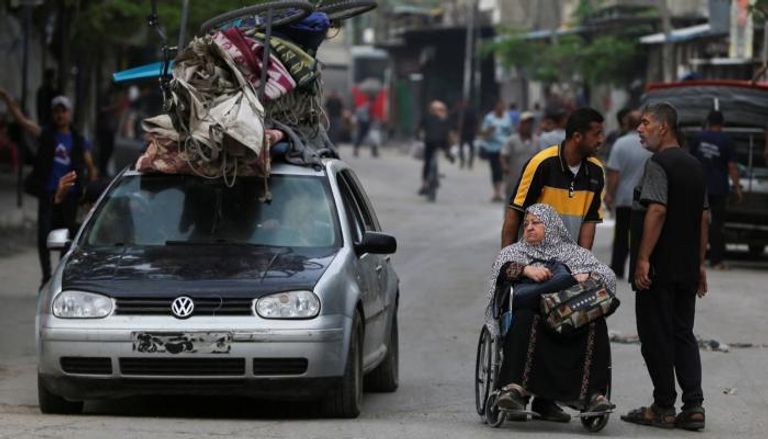 لا زادٌ ولا مأوى في حرب دمّرت البيت وفرّقت الأحبة في غزة