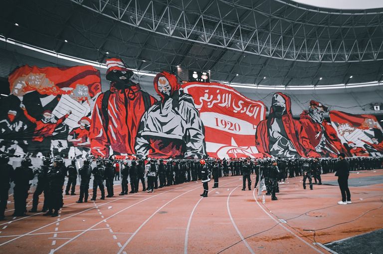 الإفريقي ضد الترجي شغب الملاعب في الجزائر