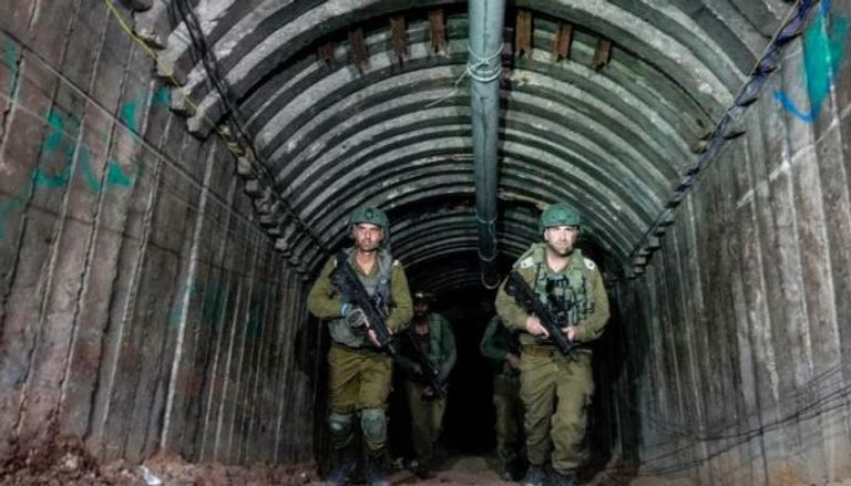 جنود إسرائيليون في نفق بقطاع غزة