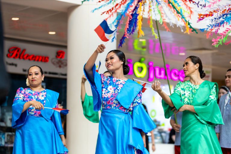 الشيخ نهيان بن مبارك آل نهيان