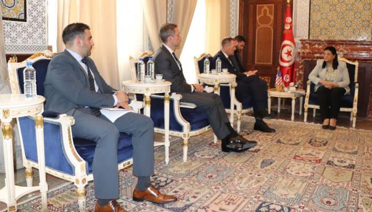 لقاء وزيرة المالية التونسية بنائب وزير الخزانة الأمريكية
