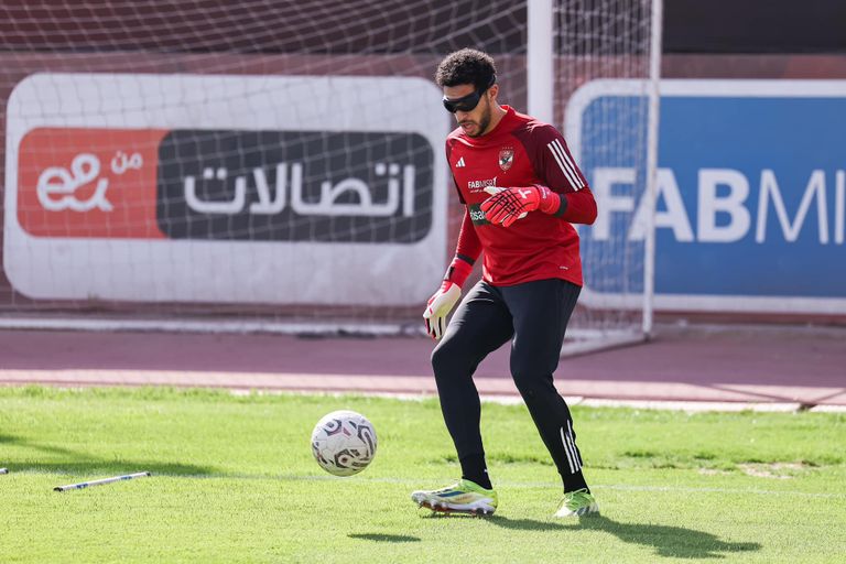 تدريبات حراس الأهلي محمد الشناوي حارس الأهلي