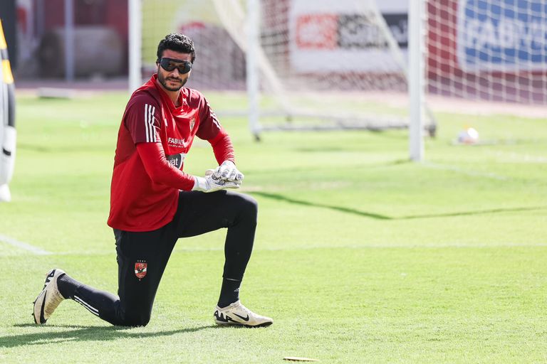 تدريبات حراس الأهلي محمد الشناوي حارس الأهلي