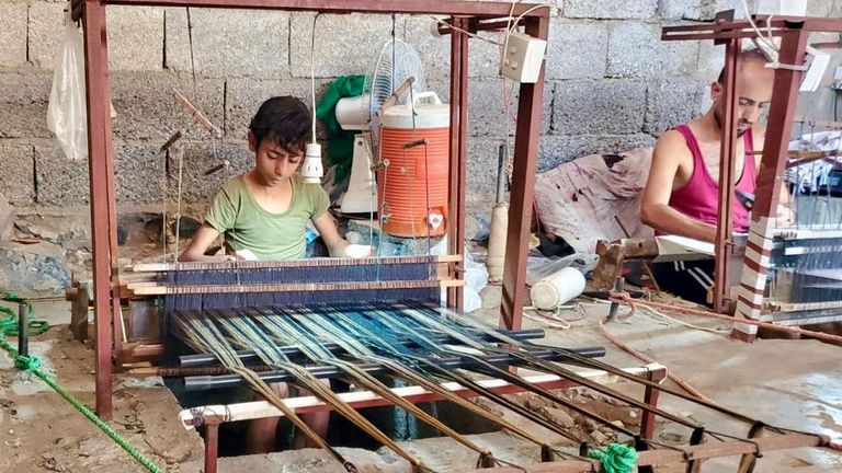 تجارة المعاوز في اليمن