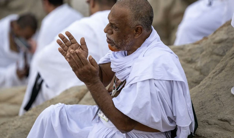 حجاج على جبل الرحمة