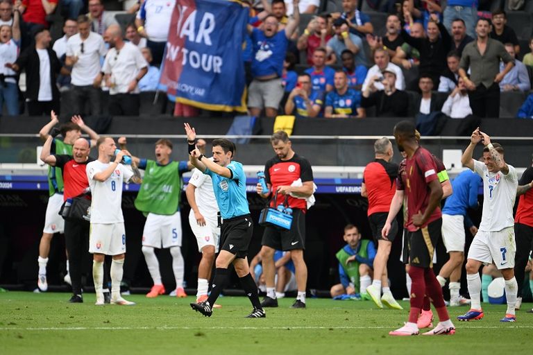 مباراة بلجيكا وسلوفاكيا مباراة بلجيكا وسلوفاكيا
