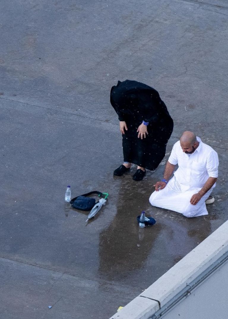 أمطار غزيرة على الحرم المكي