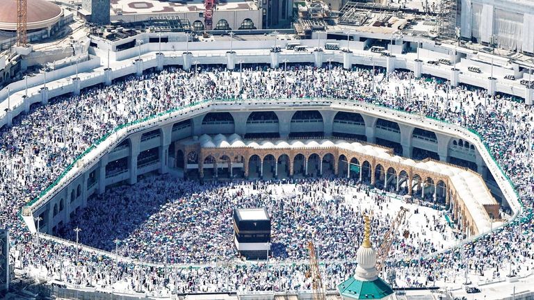 الكعبة المشرفة - أرشيفية