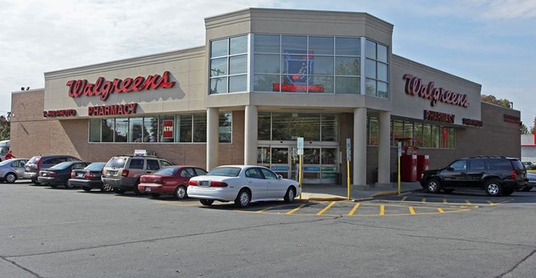 سلسلة Walgreens Boots Alliance سلسلة متاجر seven - eleven