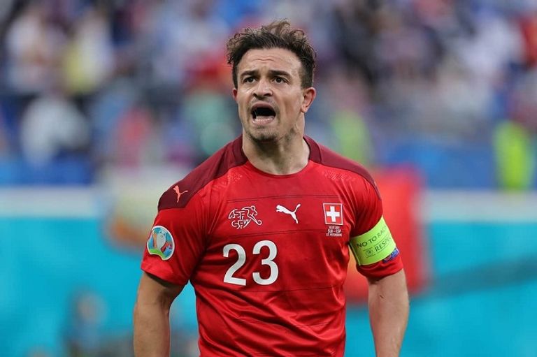 إكسردان شاكيري إكسردان شاكيري