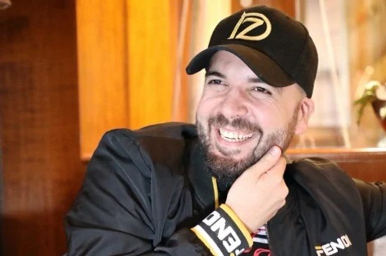 المغني المصري حمزة نمرة