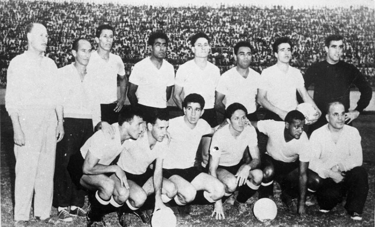 منتخب أوروغواي بطل كوبا أمريكا 1959