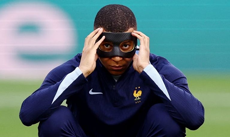كيليان مبابي كيليان مبابي نجم منتخب فرنسا